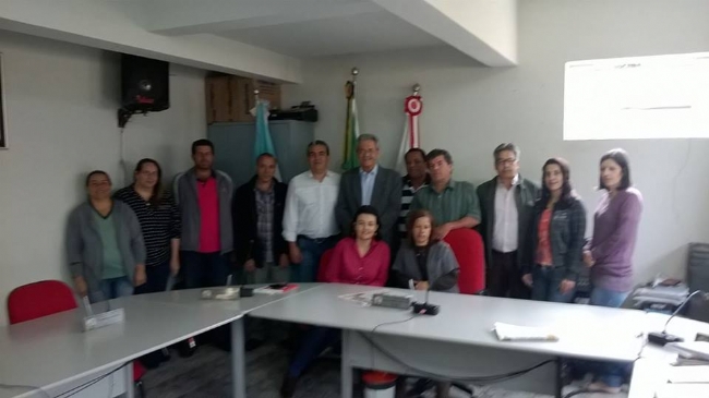 Nilmário Miranda visita a cidade de Turvolândia no dia 06 de maio e faz entrega de livros a municípios agraciados com o Prêmio Mineiro de Direitos Humanos