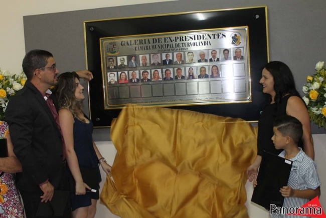 INAUGURAÇÃO DA GALERIA DOS  EX PRESIDENTES  DA CÂMARA MUNICIPAL DE TURVOLÂNDIA/MG